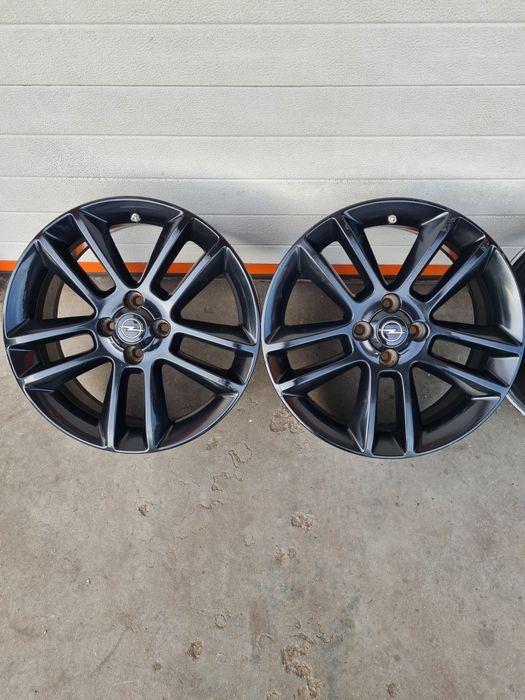Оригинални джанти за ОПЕЛ OPEL R17 4x100 ET44 7J