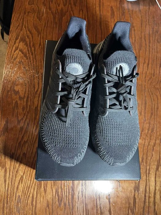 Мъжки маратонки ADIDAS ULTRABOOST 20 BOND 007  Оригинални  EU40