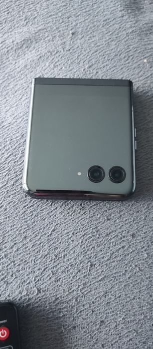 Motorola razr 40 ultra сгъваем
