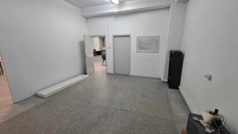 Дава под наем  - Помещение