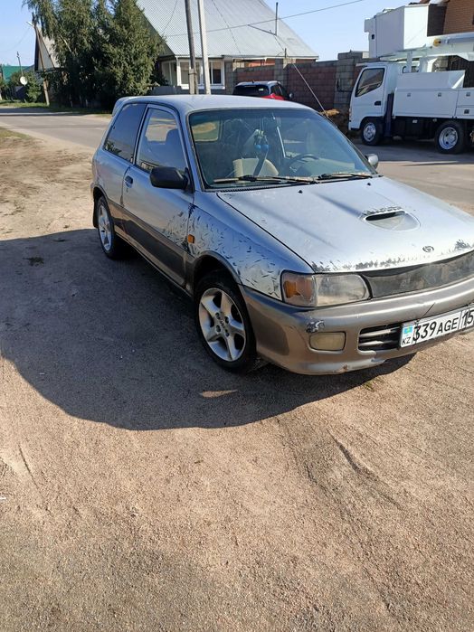 Toyota Starlet, 1993