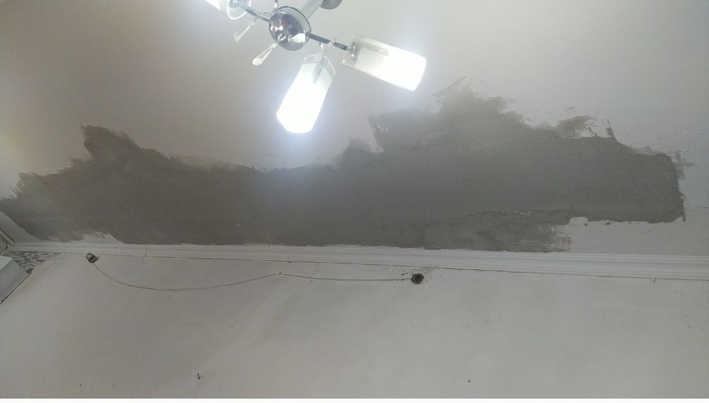 Вытяжка стен и потолков