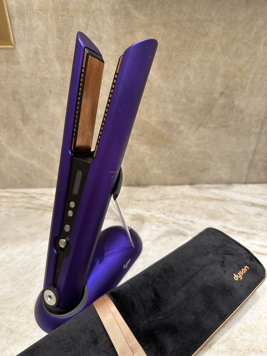 Преса Dyson Corrale