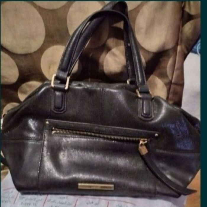 Сумки женские, качество отличное.