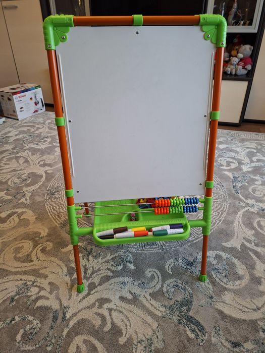 Детская доска мольберт