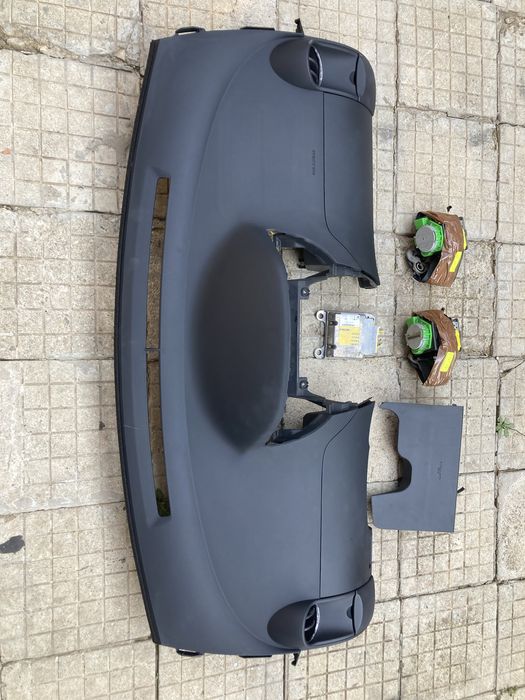 Арматурно табло за тойота ярис/Toyota yaris 09-11г