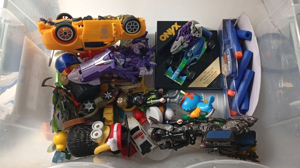 Jucării aleatorii [DONEZ]