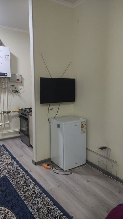 Mirzo Ulugbek Qorasuv 6 da 1 xonali studiya Uy sotiladi