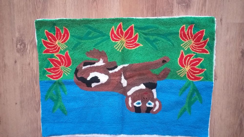 Ръчно тъкани престилки и калъфки за възглавници