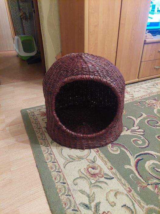 Продам плетеный домик для кошки
