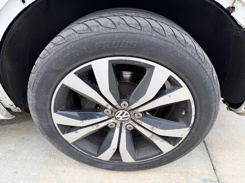 Jante Originale Volkswagen Touareg tarragona 275/45 R20 anvelope M+S