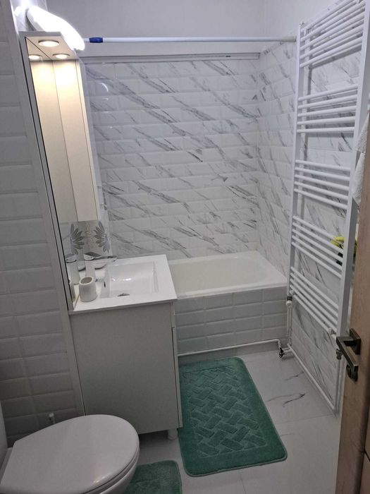 Închiriez  Apartament  2 camere in Centru Gura Humorului