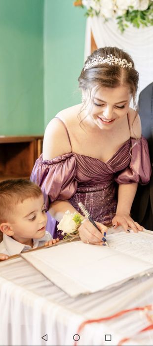 Официална рокляя