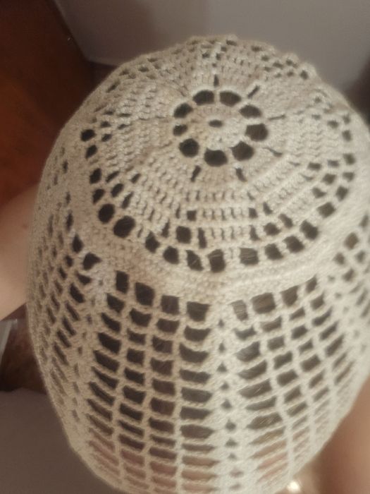 Шапчица, xs - s, обиколка 54 см.