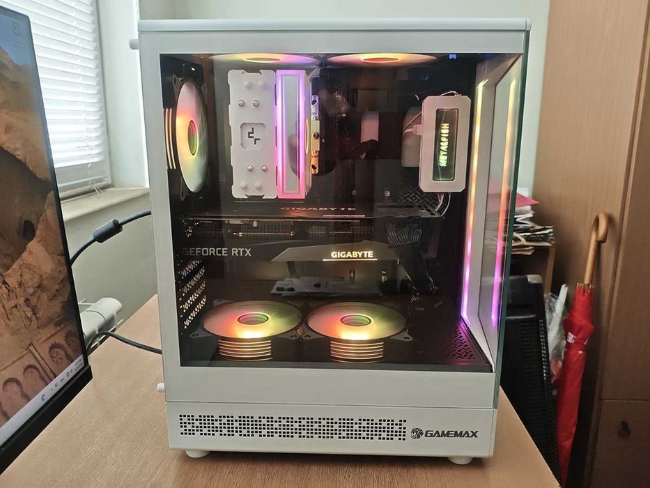 Геймърски компютър, 32gb DDR5, Rx 6800xt 16gb, Ryzen 7500F, 1tb Nvme, 850W