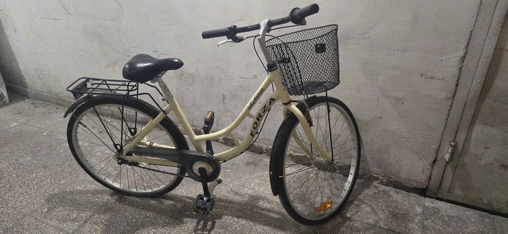 Детски/юношески градски велосипед Forza Art of Bikes с кошница и багажник