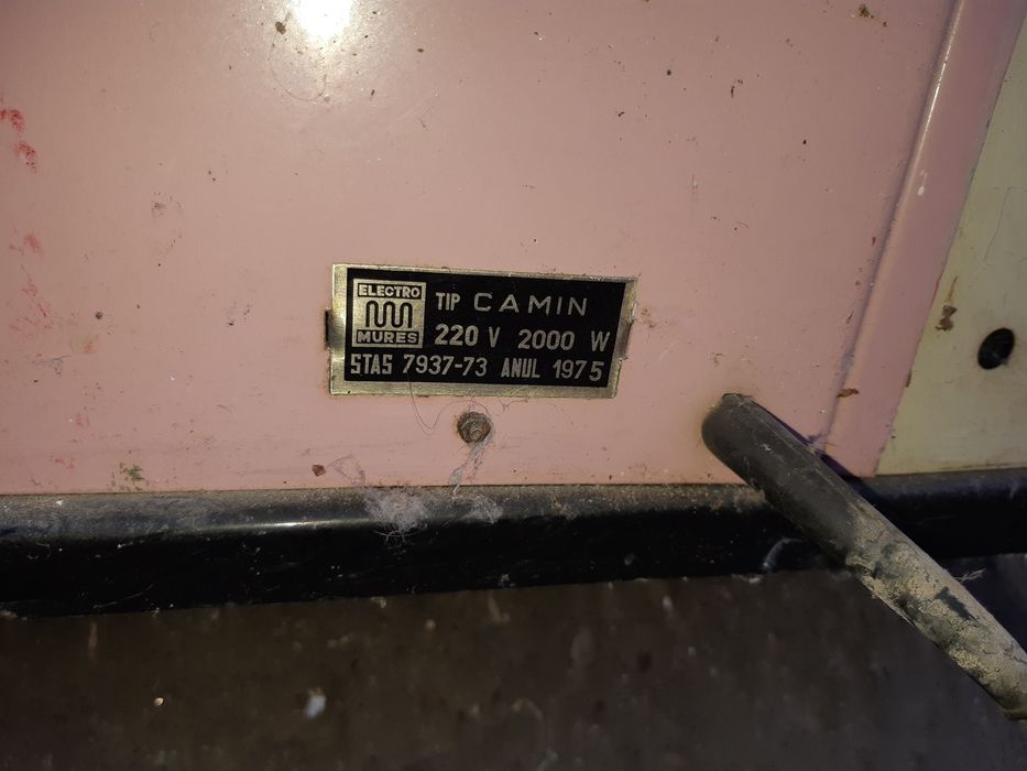 Șemineu electric anul 1975