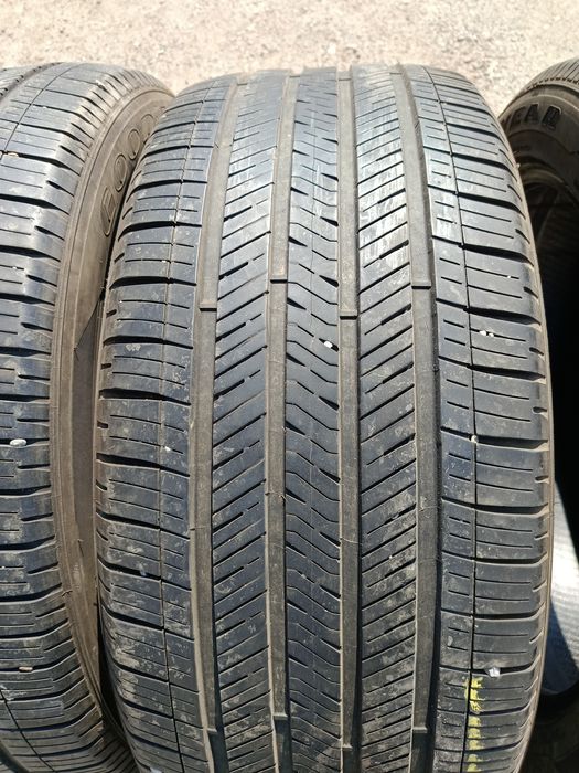 Летни гуми -22цола-285/45-1бр.-95лв."GOOD YEAR"