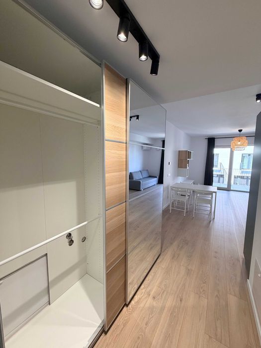 Proprietar inchiriez apartament 2 camere mobilat in Quartier Azuga zona Doamna Ghica