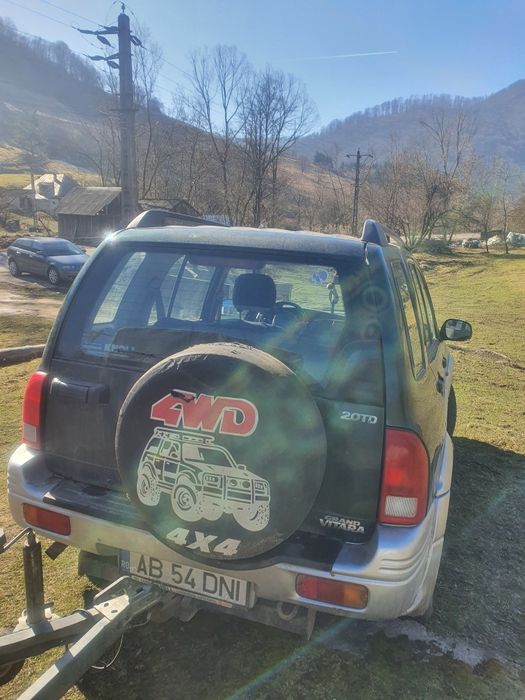 Vând Grand Vitara