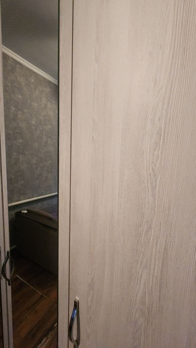 Шкаф  распашной 4 двери