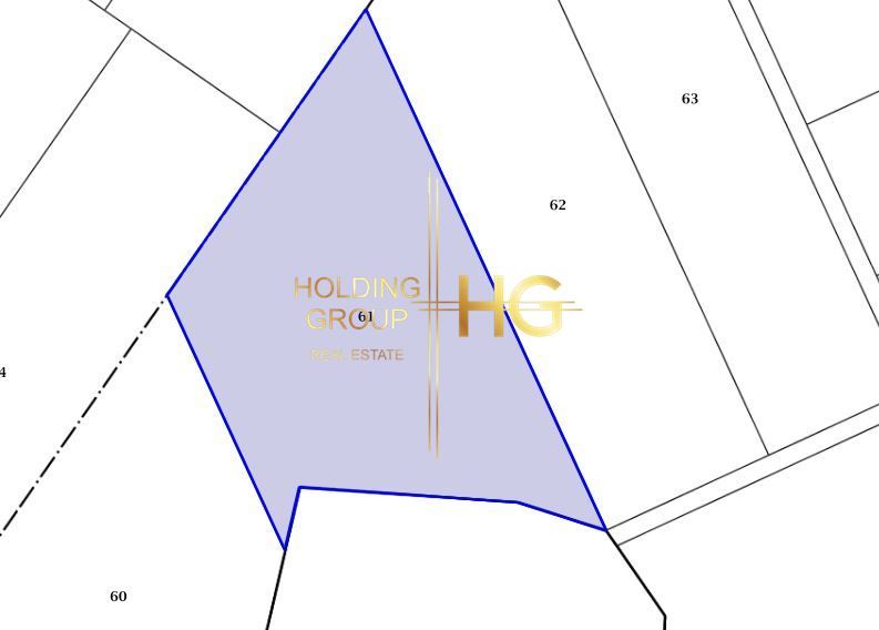 Земеделски имот в Варна, област-с.Звездица площ 5374 цена 32244