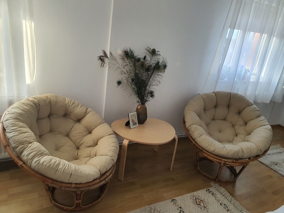 Vând fotolii living