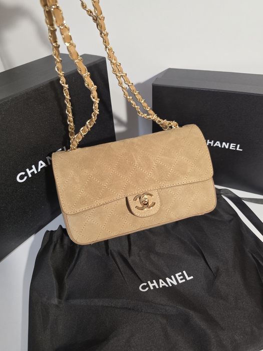 Дамска чанта Chanel Maxi Mini Flap