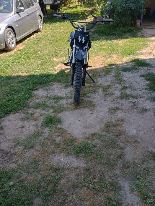 Cross KXD 607 de 125cc negociabil