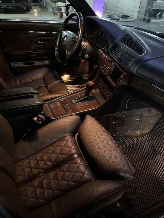 Салон BMW e38 ЛОНГ в сборе