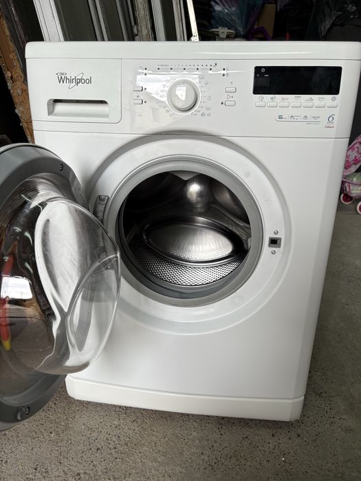 Masina de spalat rufe Whirpool