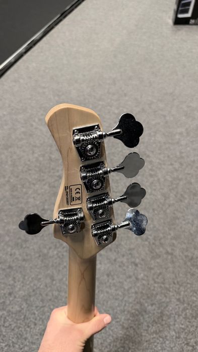 Marcus Miller V7 5 Corzi + Subwoofer