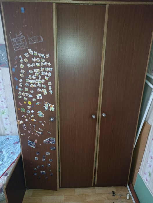 Отдам даром мебель