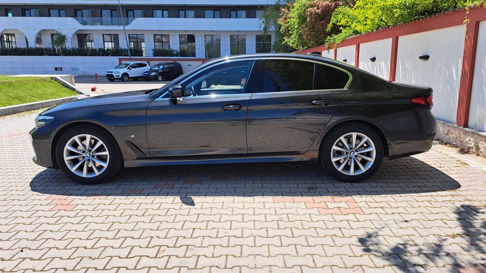 Vand BMW Seria 5 Automata, Luxury Line, Diesel si Hibrid, 2020