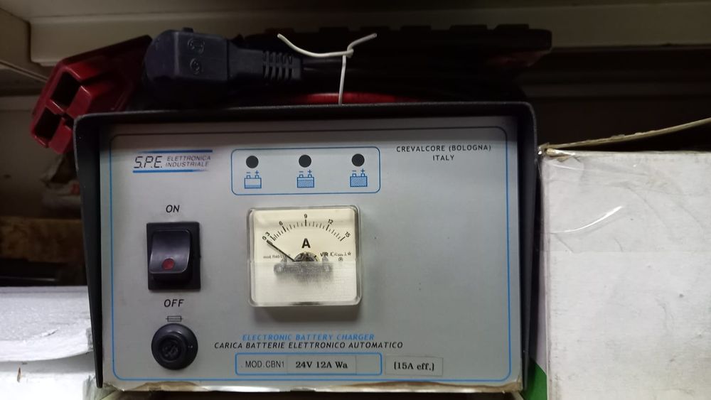 Зарядное устройство АКБ