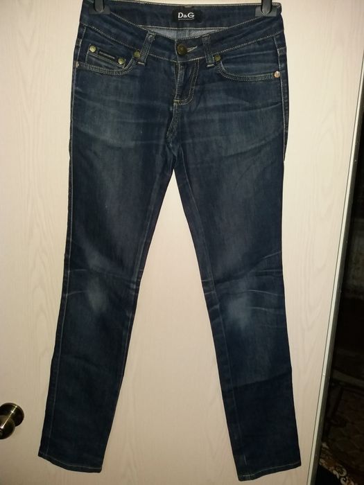 Джинсы женские разные