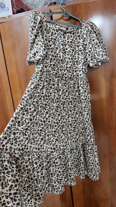 Женская одежда, платье