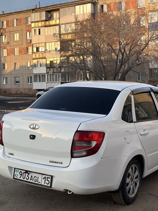 Лада Гранта в хорошем состоянии