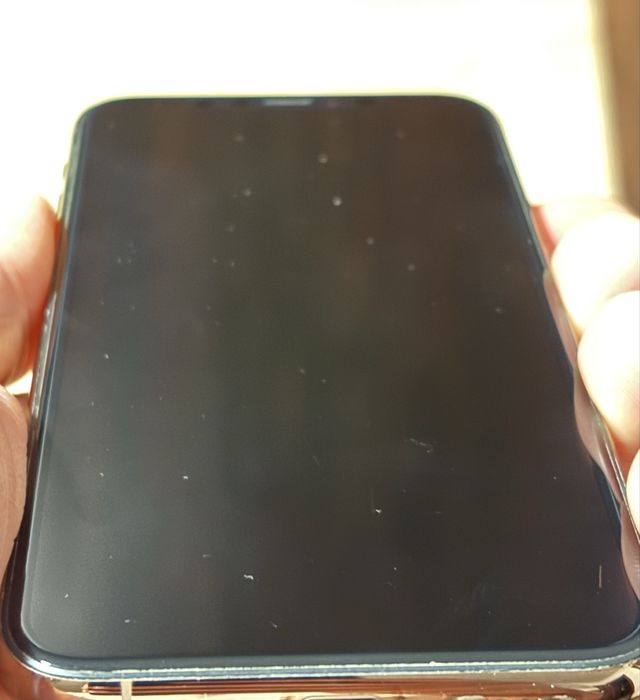 iPhone 11 Pro 64GB Gold + cutie + husa Quadlock