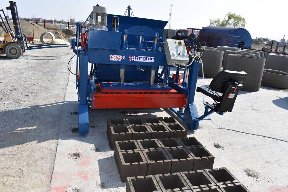 Promotie 20% presa/ masina boltari beton, boltari zidarie, boltari stalp - FORTE PLUS