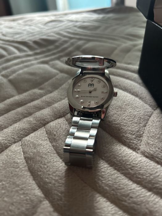 Часы наручные для слепых