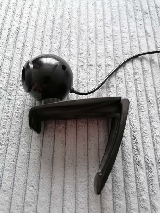 Продавам Уеб камера Logitech Quickcam E1000