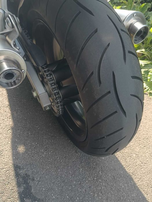 Motocicleta Ducati -  vând sau schimb cu mașina automata