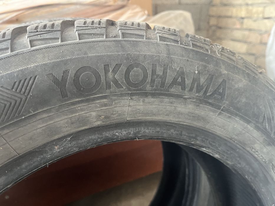 Продам шины R215/60/17