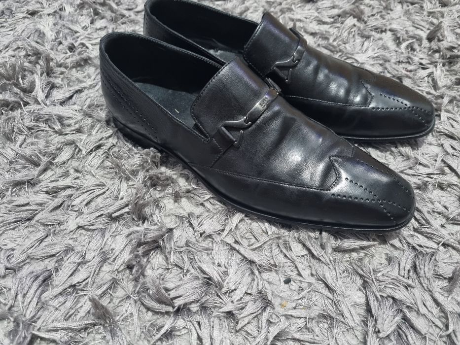 Vand pantofi pentru barbati 43  (8) Hugo Boss