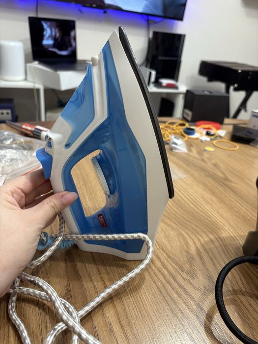 Утюг маленький, Orvica