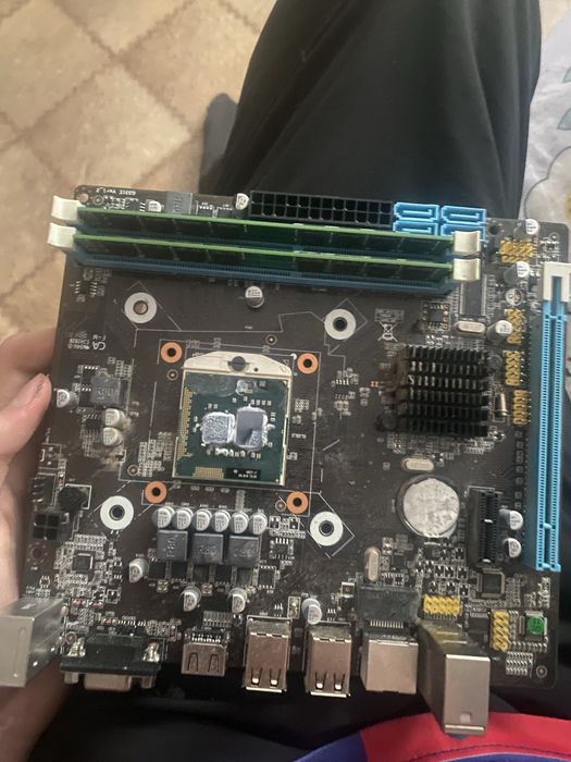 Материнская плата PGA989 HM55 mini ITX