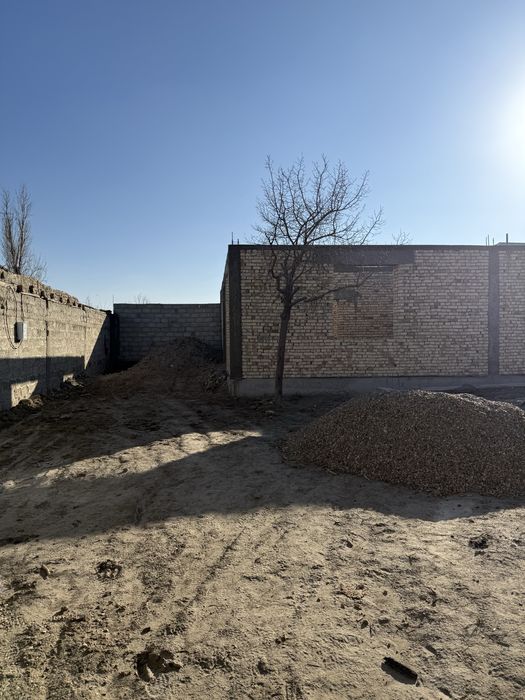 Ховли   сотилади