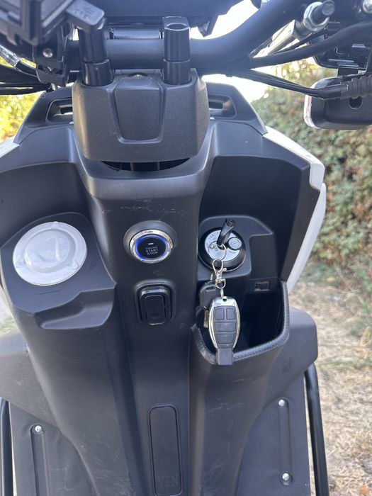 Скутер Tank 150