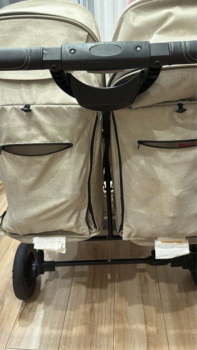 Продам коляску для двойни